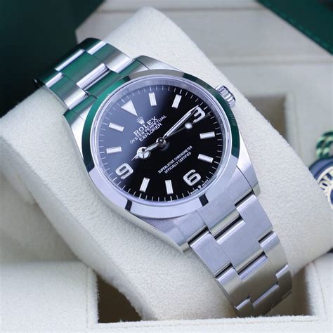rolex explorer 124270